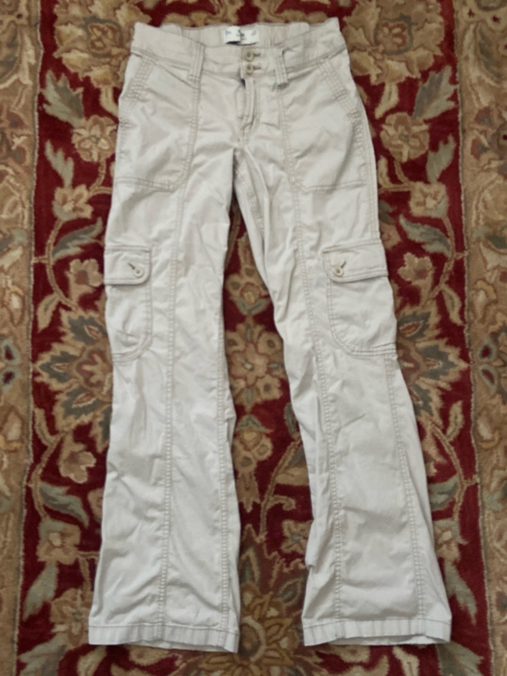 Hollister Mid-Rise Relaxed Boot Pants in Light Beige